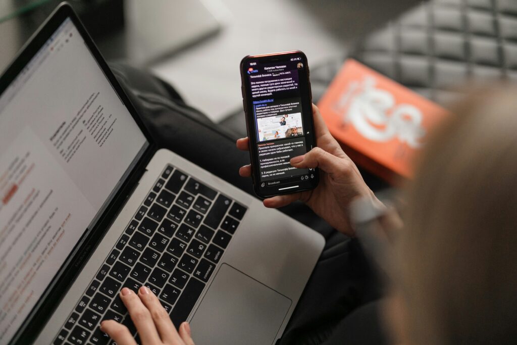 maxim-ilyahov-0aRycsfH57A-unsplash Digital Marketing Expert in Kerala